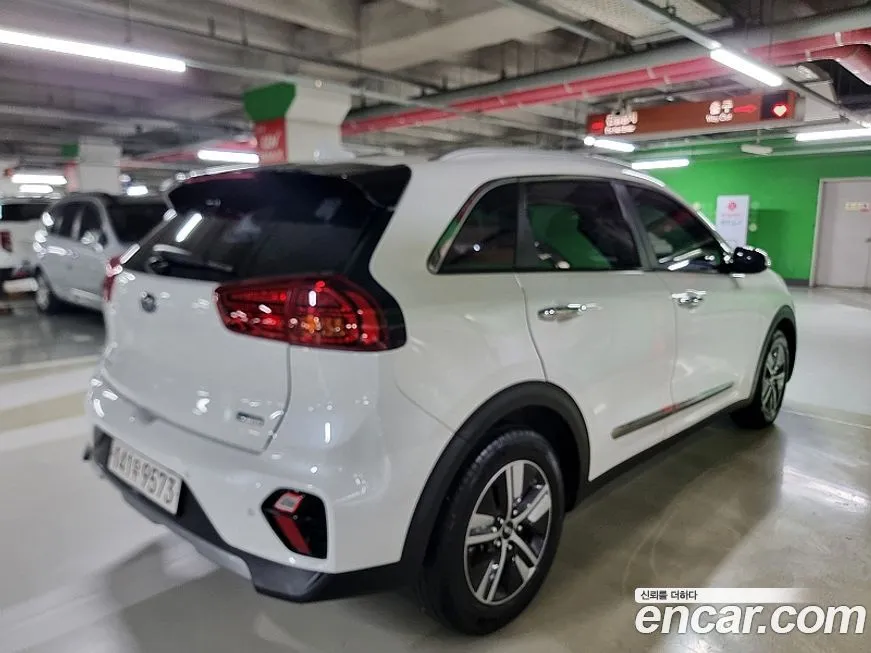 Kia Niro — фото 4
