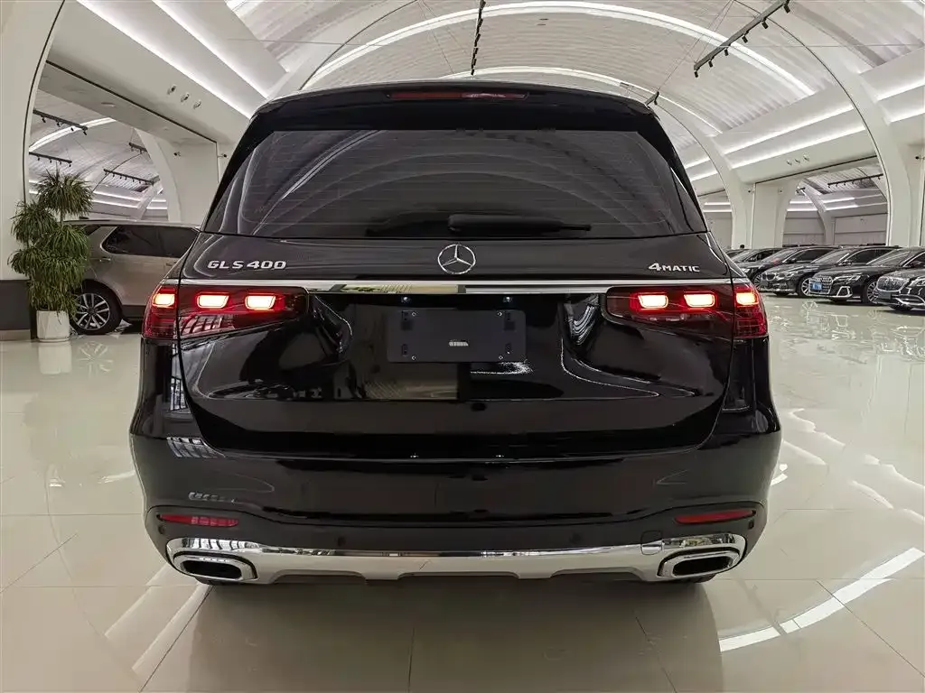 Mercedes-Benz GLS — фото 3