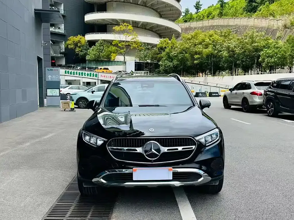 Mercedes-Benz GLC — фото 2