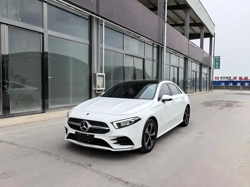 Mercedes-Benz A-Class — фото 1