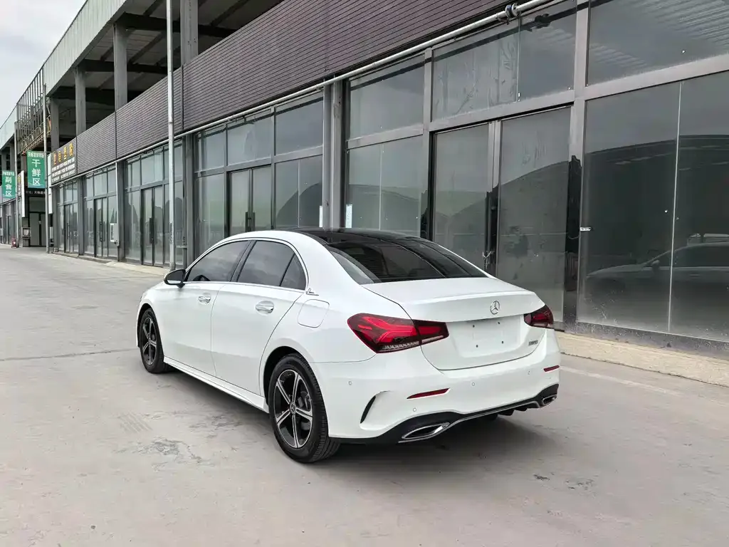 Mercedes-Benz A-Class — фото 4