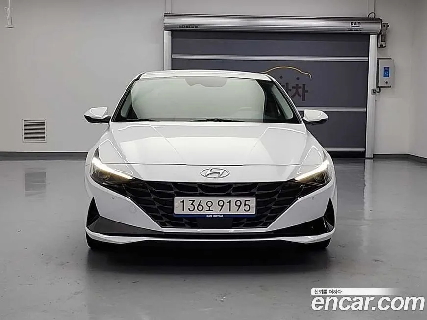 Hyundai AVANTE — фото 2