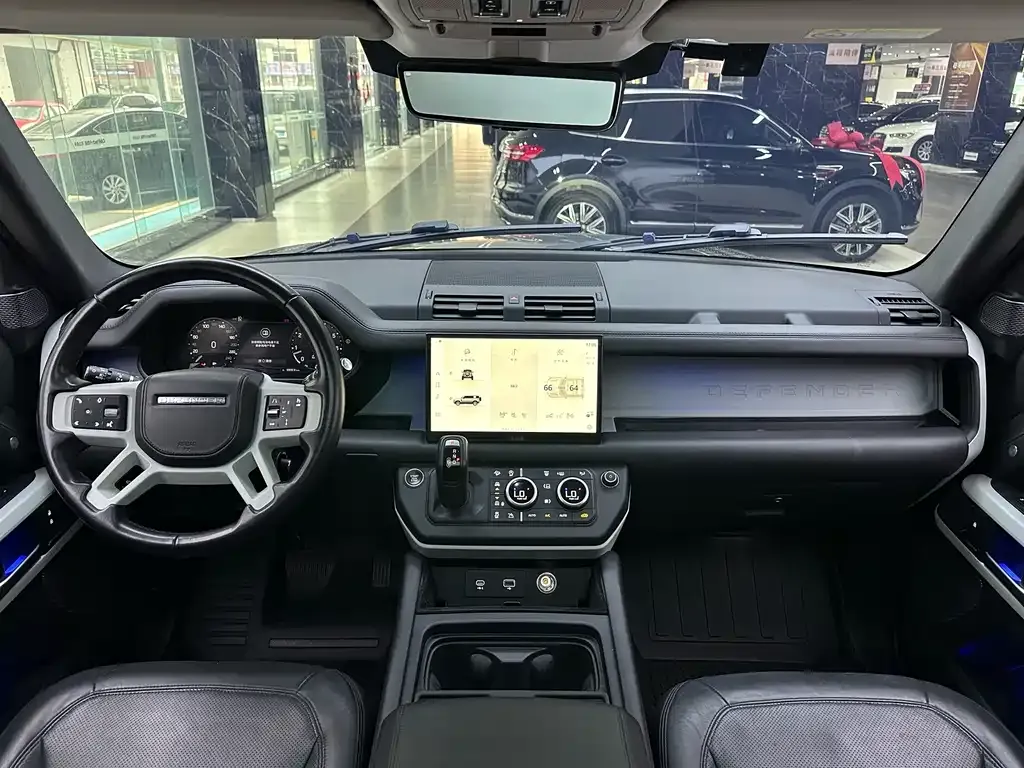 Land Rover Defender — фото 10