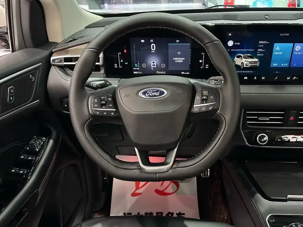 Ford Edge — фото 6
