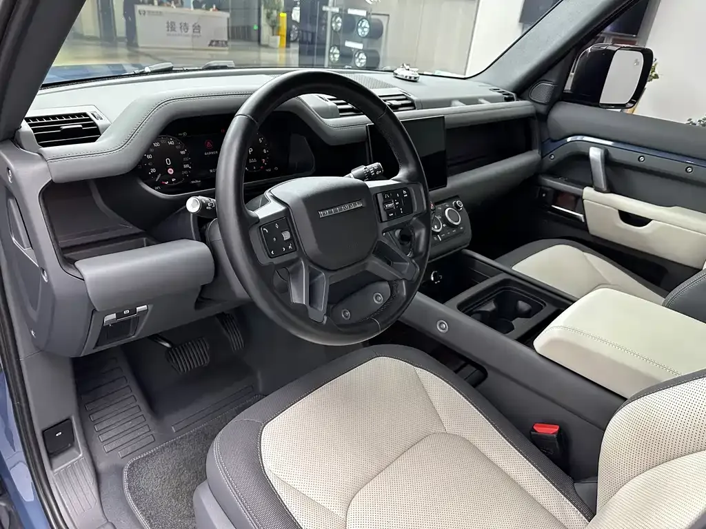 Land Rover Defender — фото 8