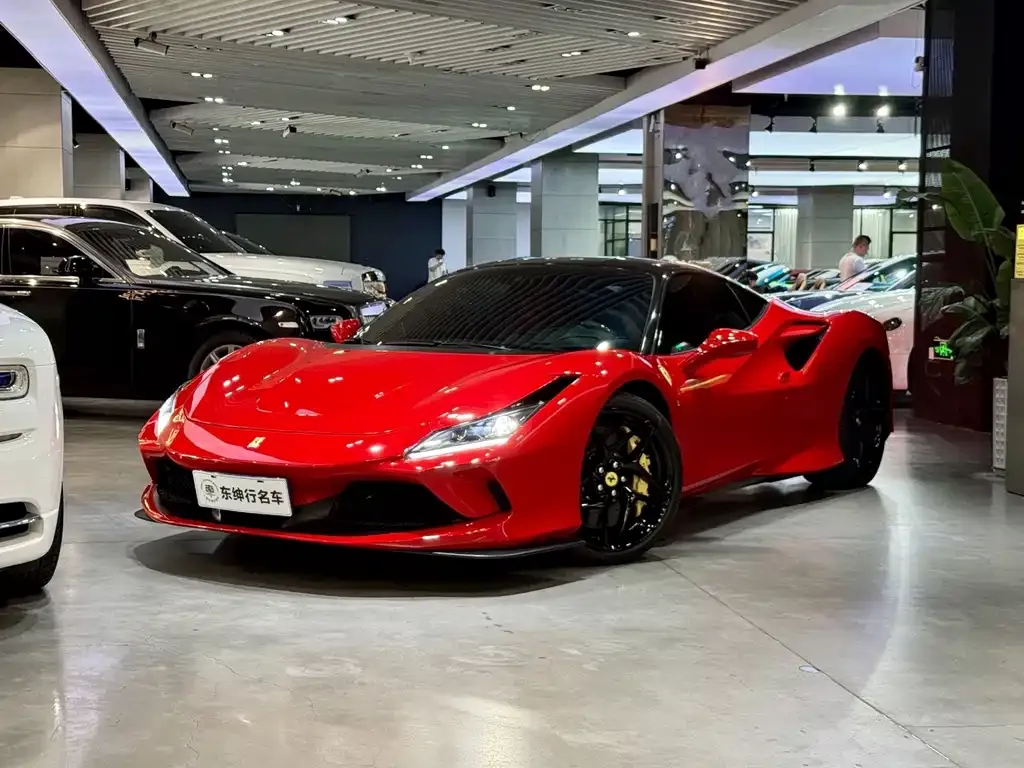 Ferrari F8 — фото 1