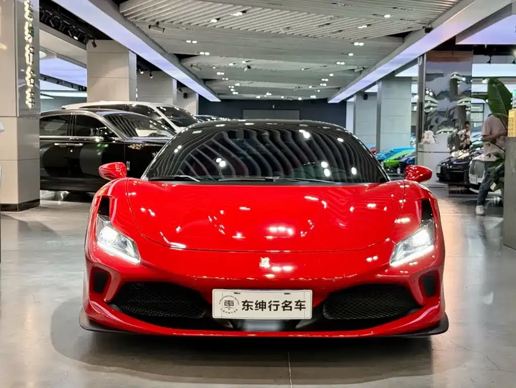Ferrari F8 — фото 2