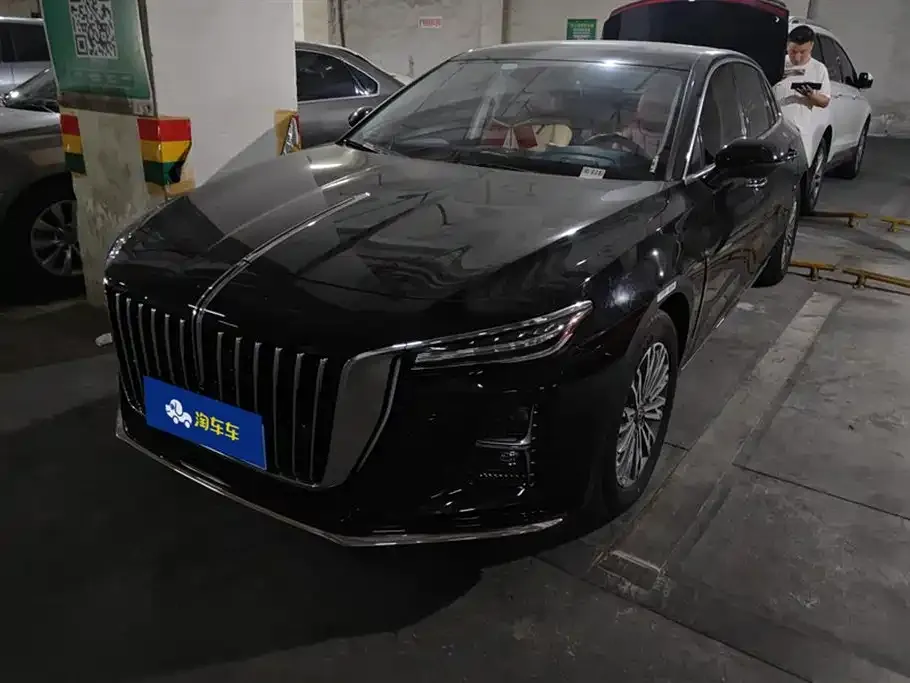 Hongqi H5 — фото 1