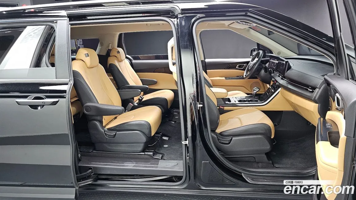 Kia Carnival — фото 10