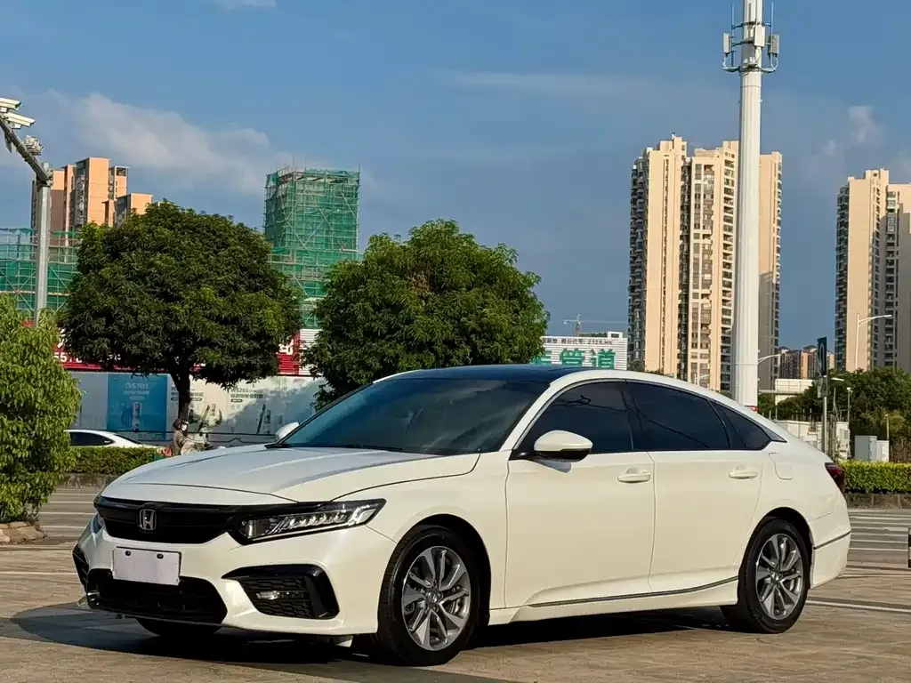 Honda Inspire — фото 1