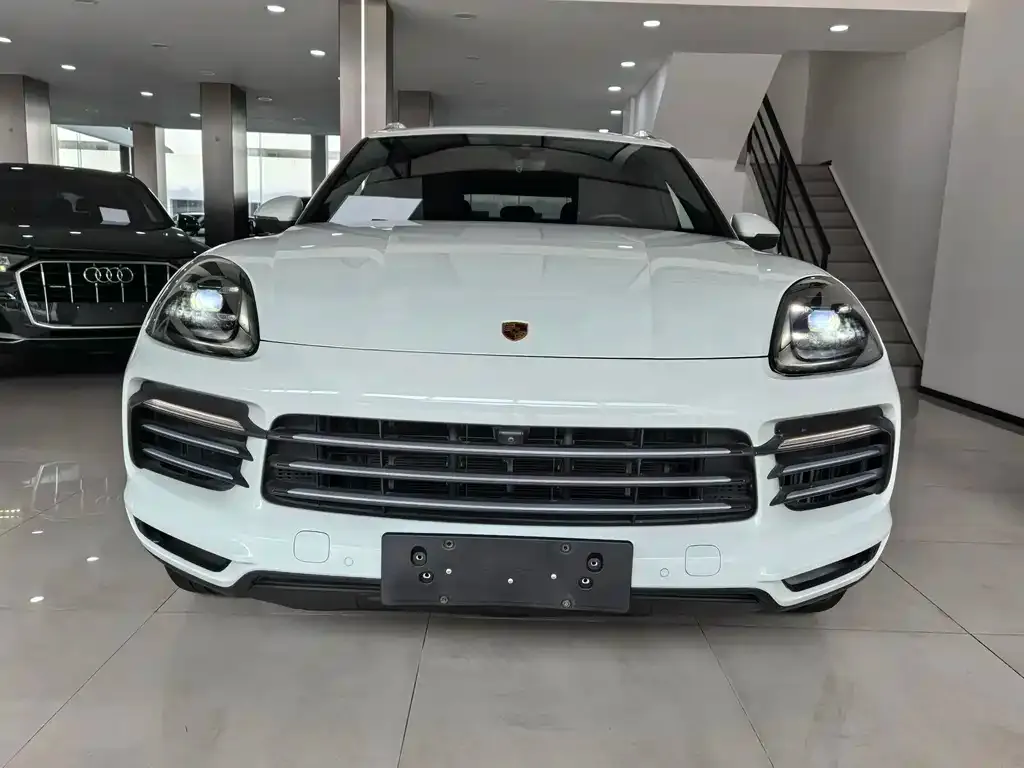 Porsche Cayenne Hybrid — фото 2