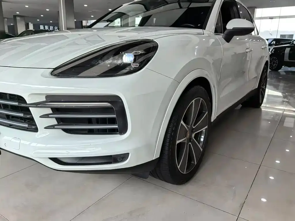 Porsche Cayenne Hybrid — фото 4
