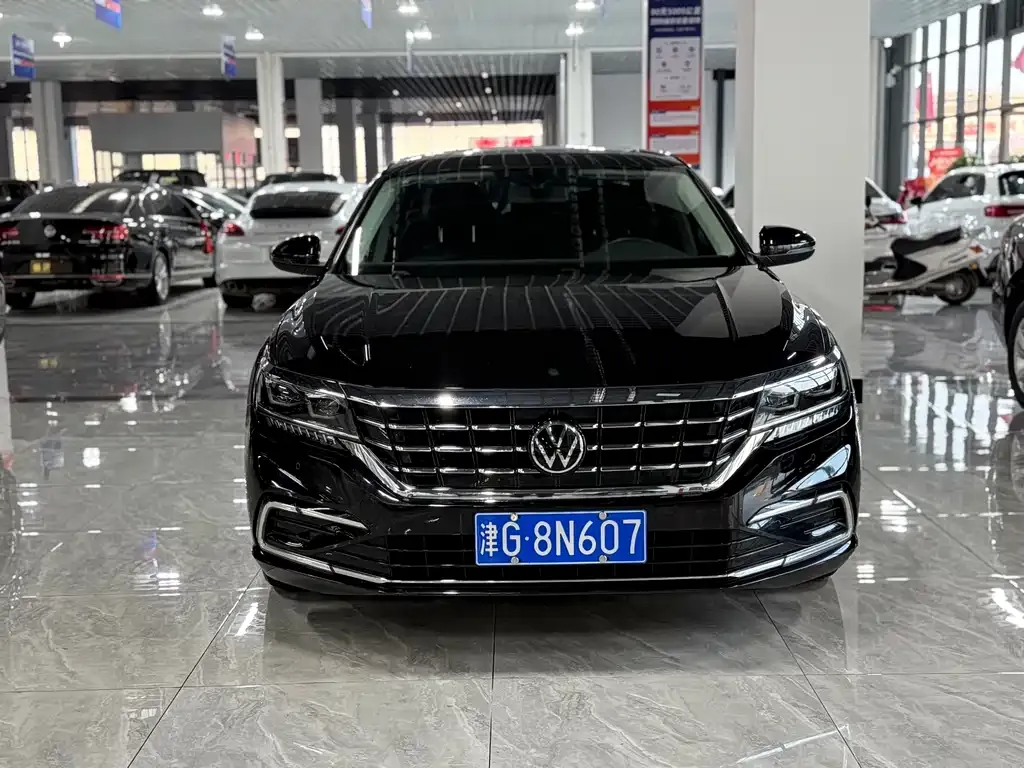 Volkswagen Passat — фото 2