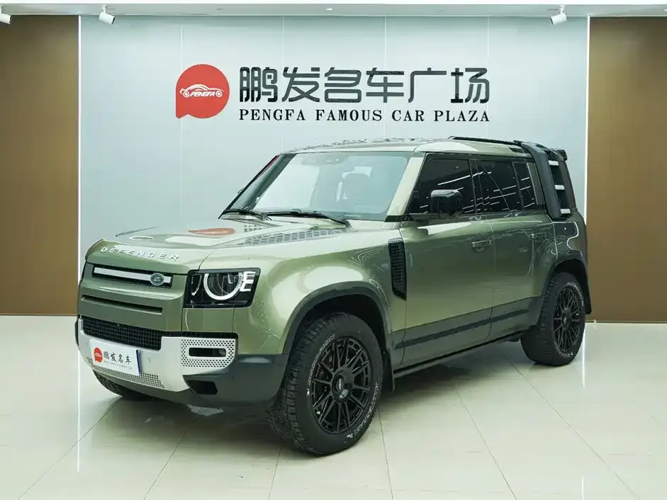 Land Rover Defender — фото 1