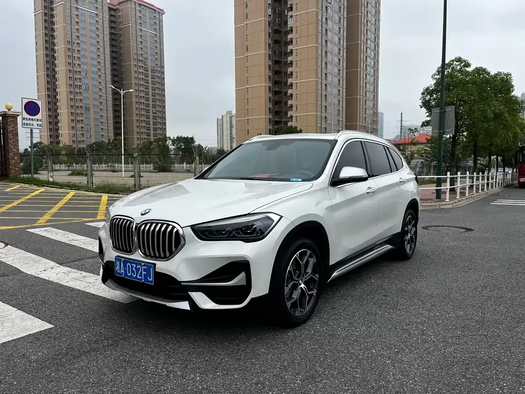 BMW X1 — фото 3