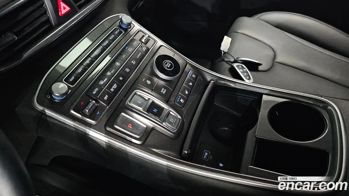 Hyundai Santafe — фото 9
