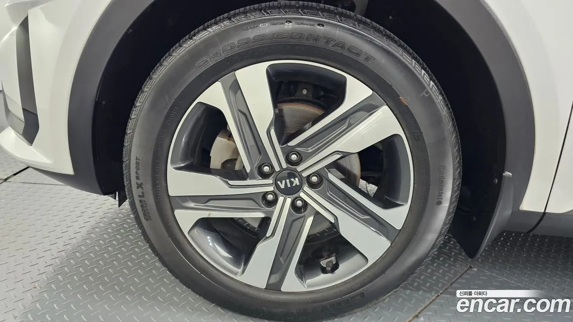 Kia Sorento — фото 5