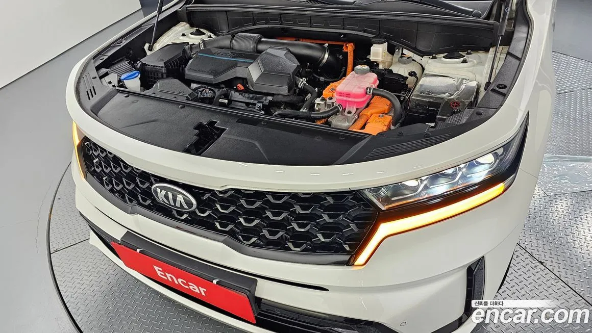 Kia Sorento — фото 6