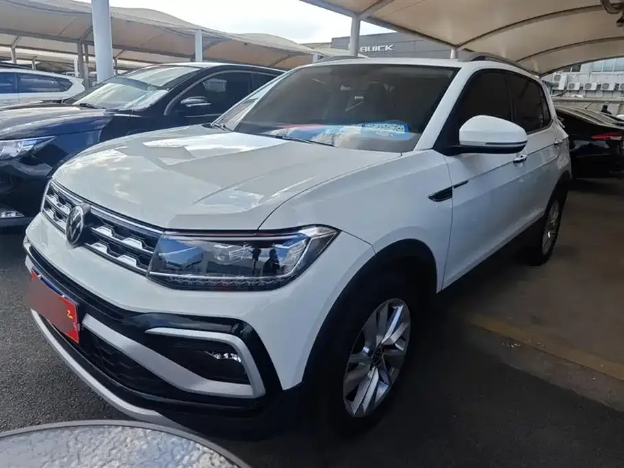 Volkswagen T-Cross — фото 1