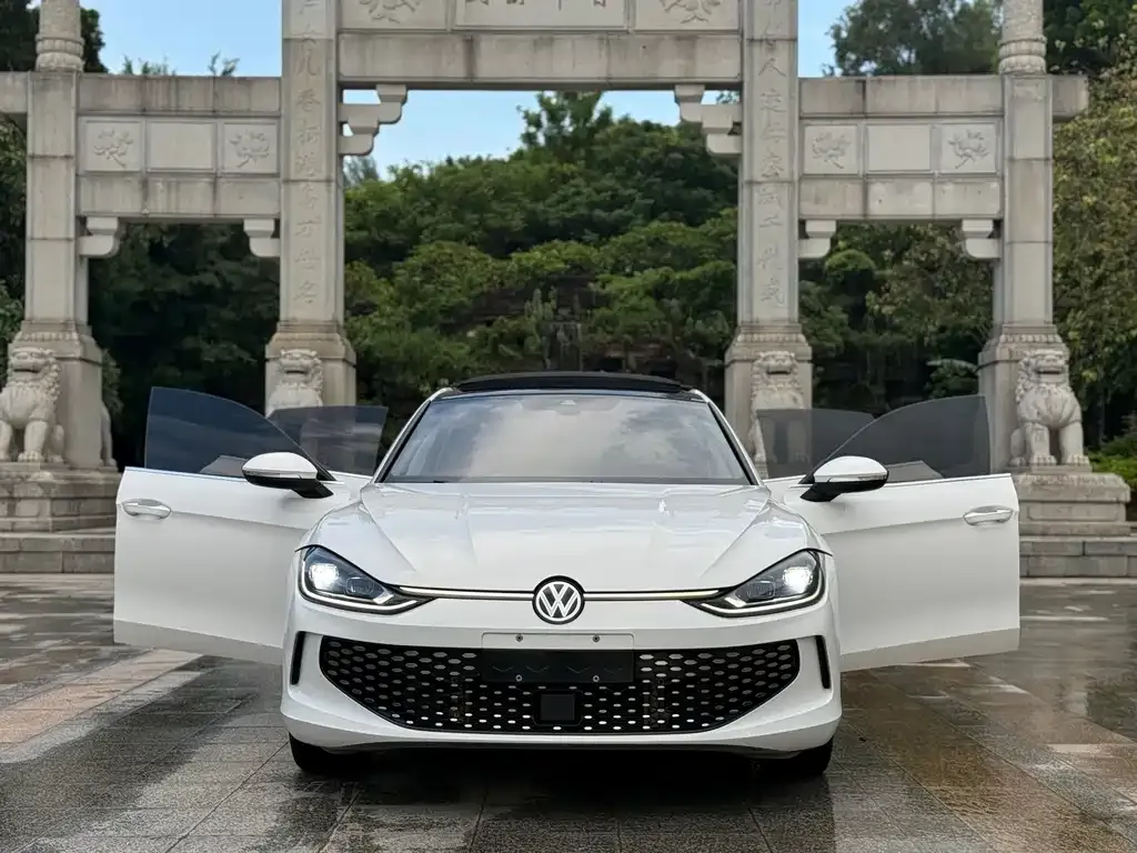 Volkswagen Lamando — фото 8