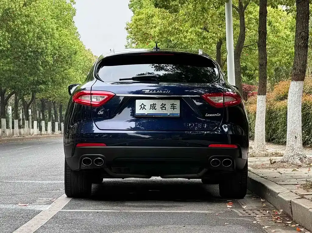 Maserati Levante — фото 4