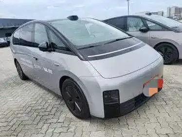 Li Auto MEGA — фото 2