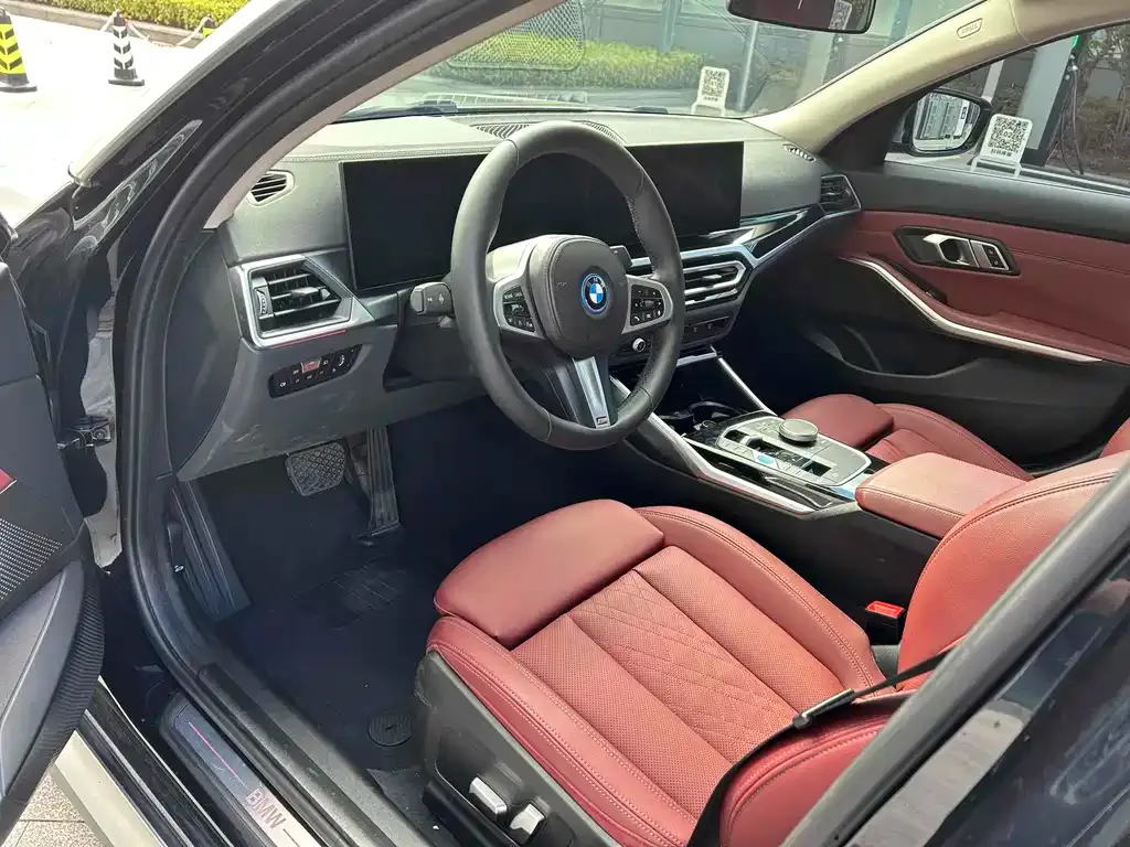 BMW i3 — фото 4