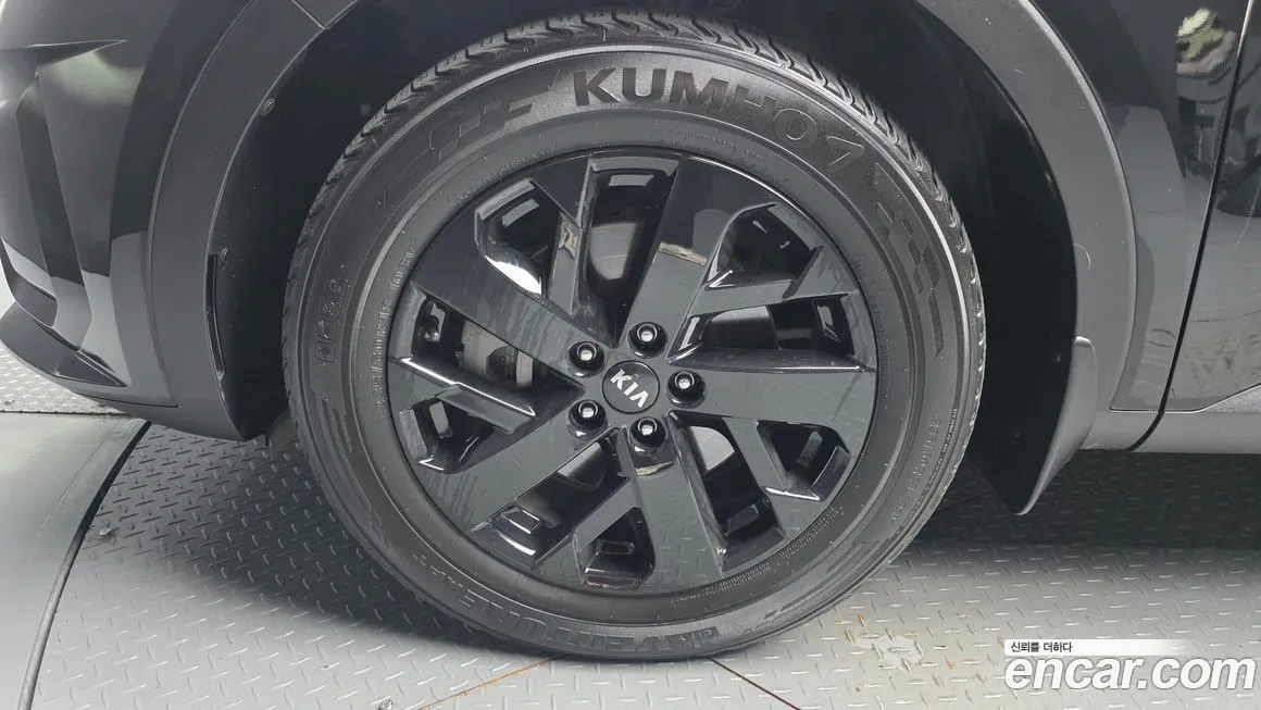 Kia Sorento — фото 5