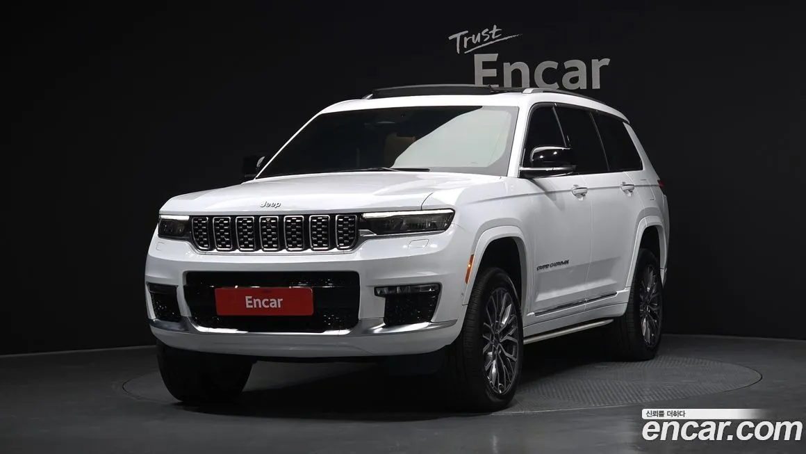 Jeep Cherokee — фото 1