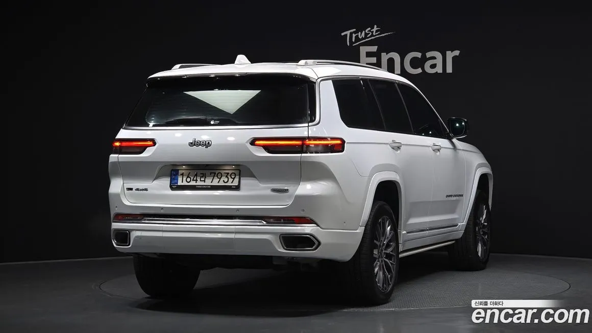 Jeep Cherokee — фото 2