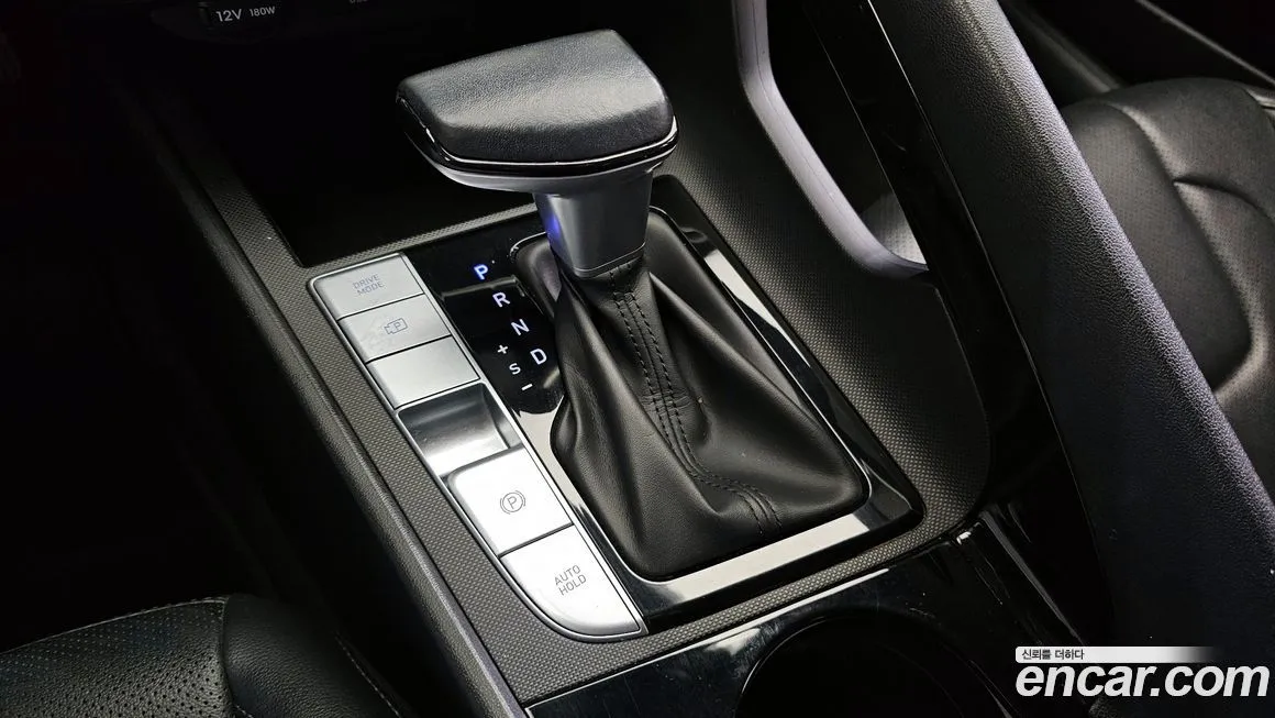 Hyundai AVANTE — фото 9