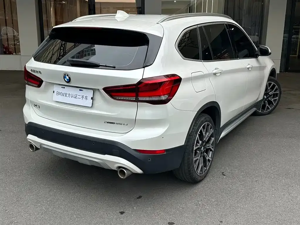 BMW X1 — фото 4