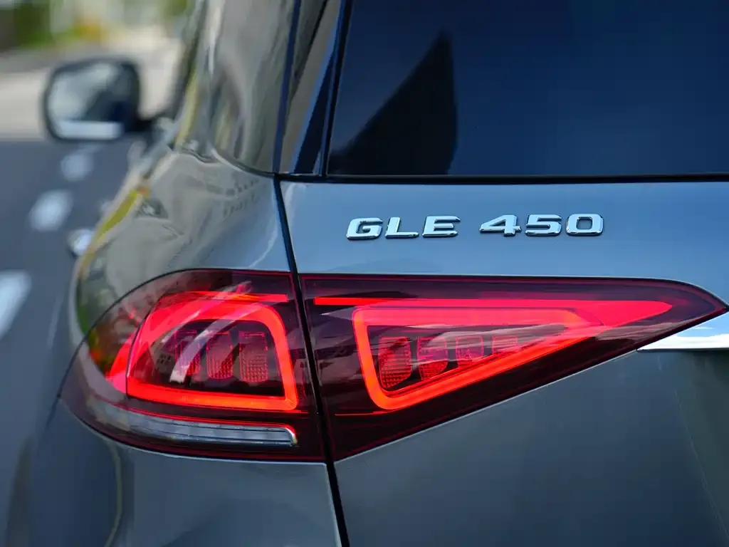 Mercedes-Benz GLE — фото 8