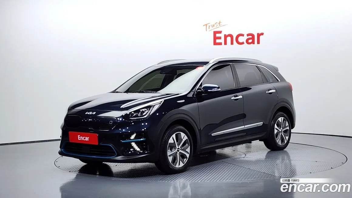 Kia Niro — фото 1