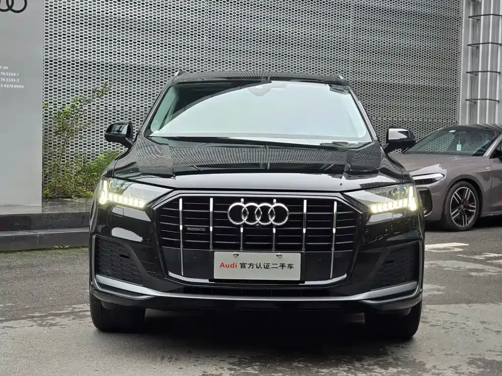 Audi Q7 — фото 2