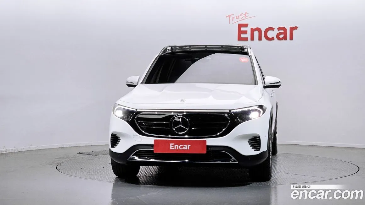 Mercedes-Benz EQB — фото 3