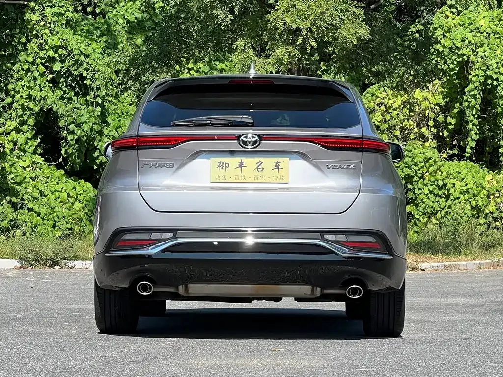 Toyota Venza — фото 5