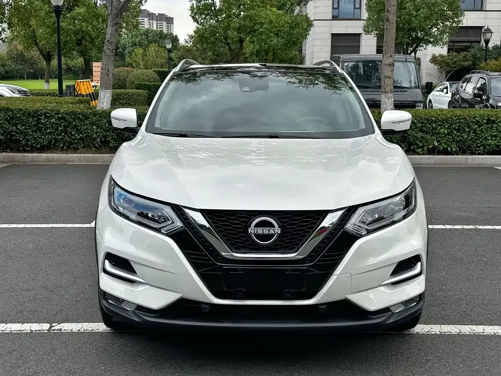 Nissan Qashqai — фото 3