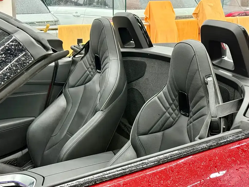 BMW Z4 — фото 10