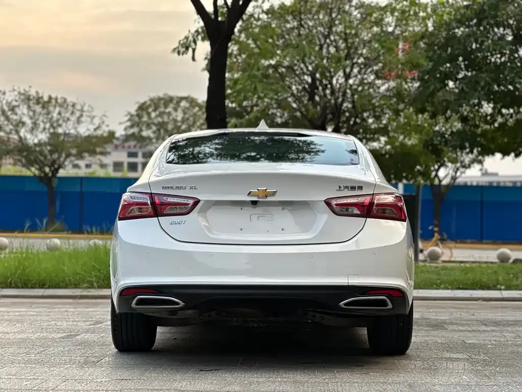 Chevrolet Malibu XL — фото 6