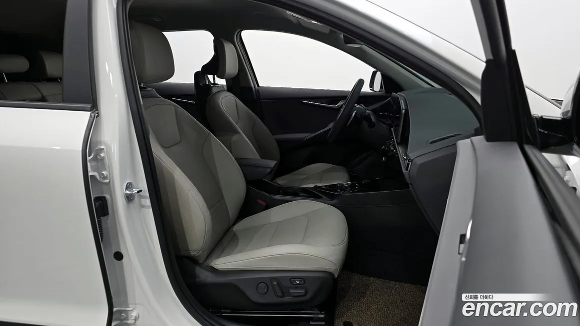 Kia Niro — фото 10