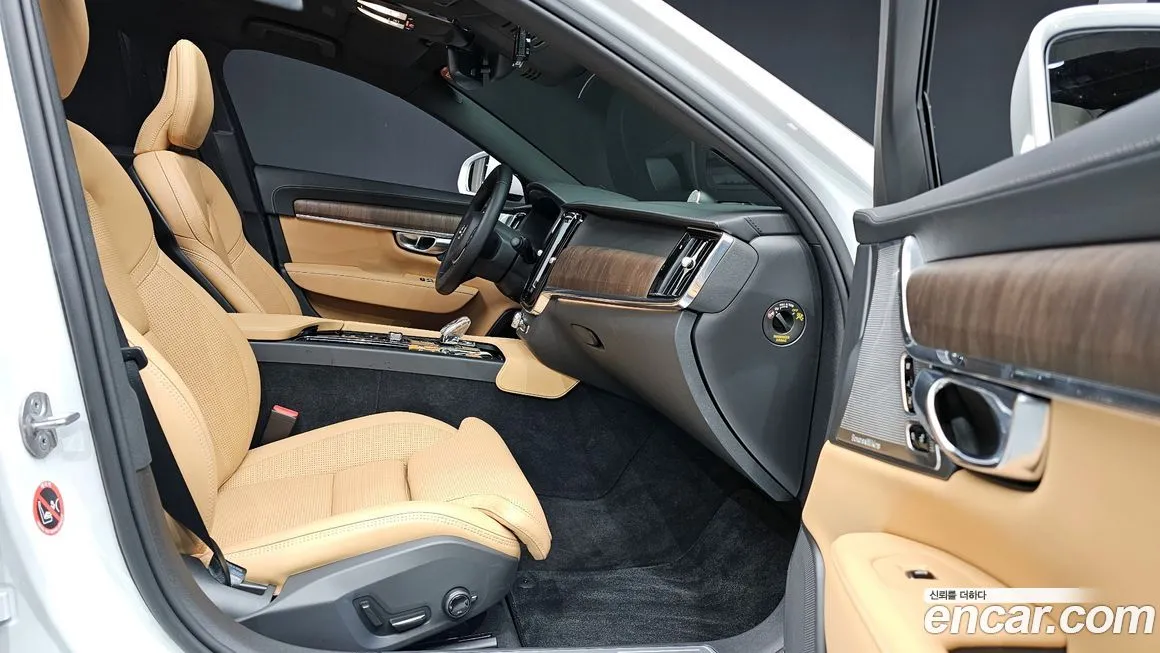 Volvo S90 — фото 10