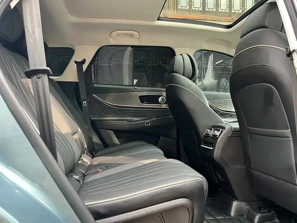 Chery Tiggo 9 — фото 10