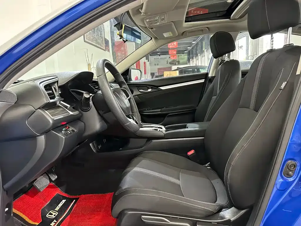 Honda Civic — фото 5