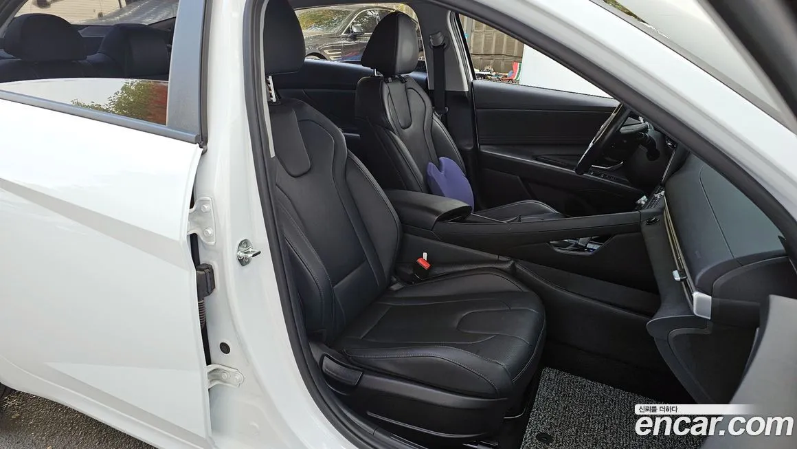Hyundai AVANTE — фото 10