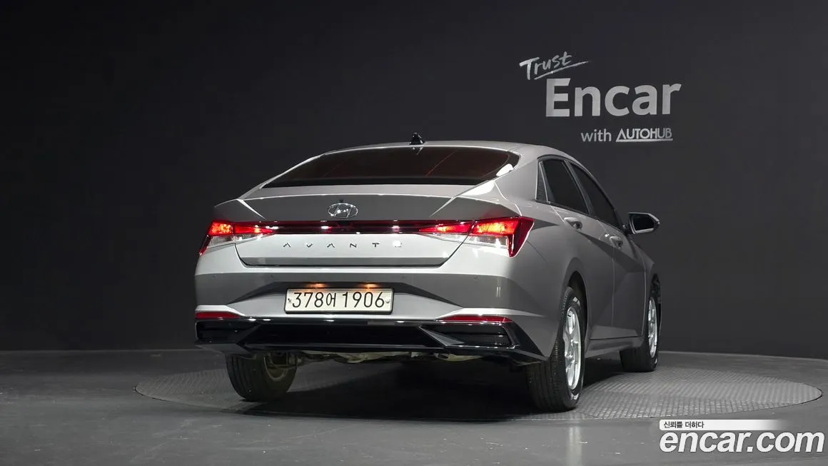 Hyundai AVANTE — фото 4