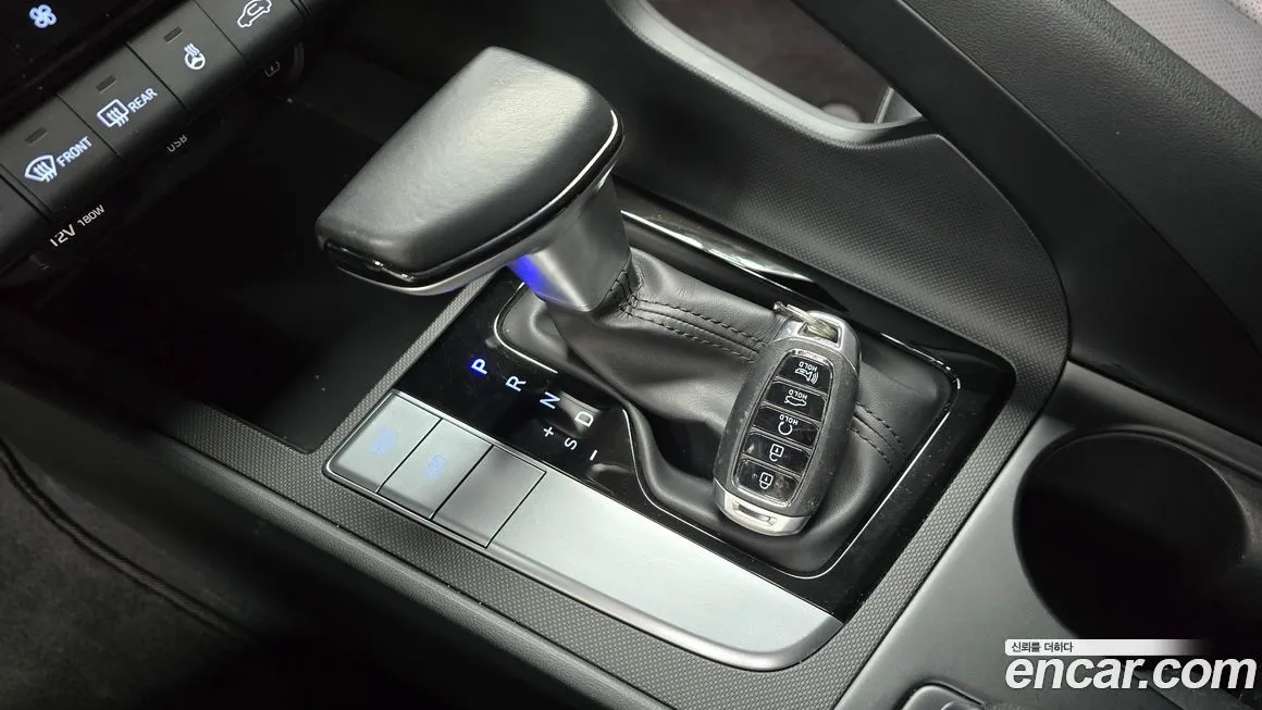 Hyundai AVANTE — фото 9