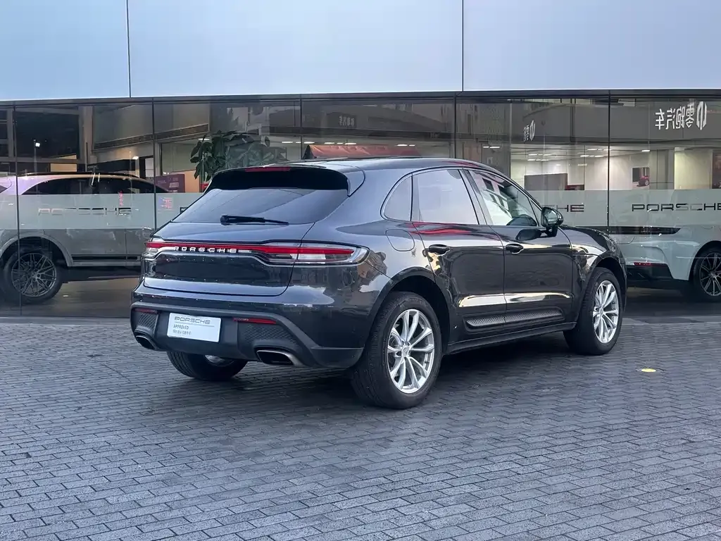 Porsche Macan — фото 8