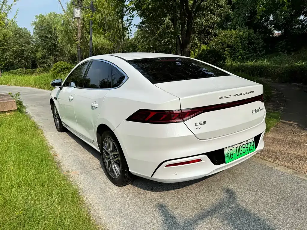 BYD Qin PLUS — фото 3