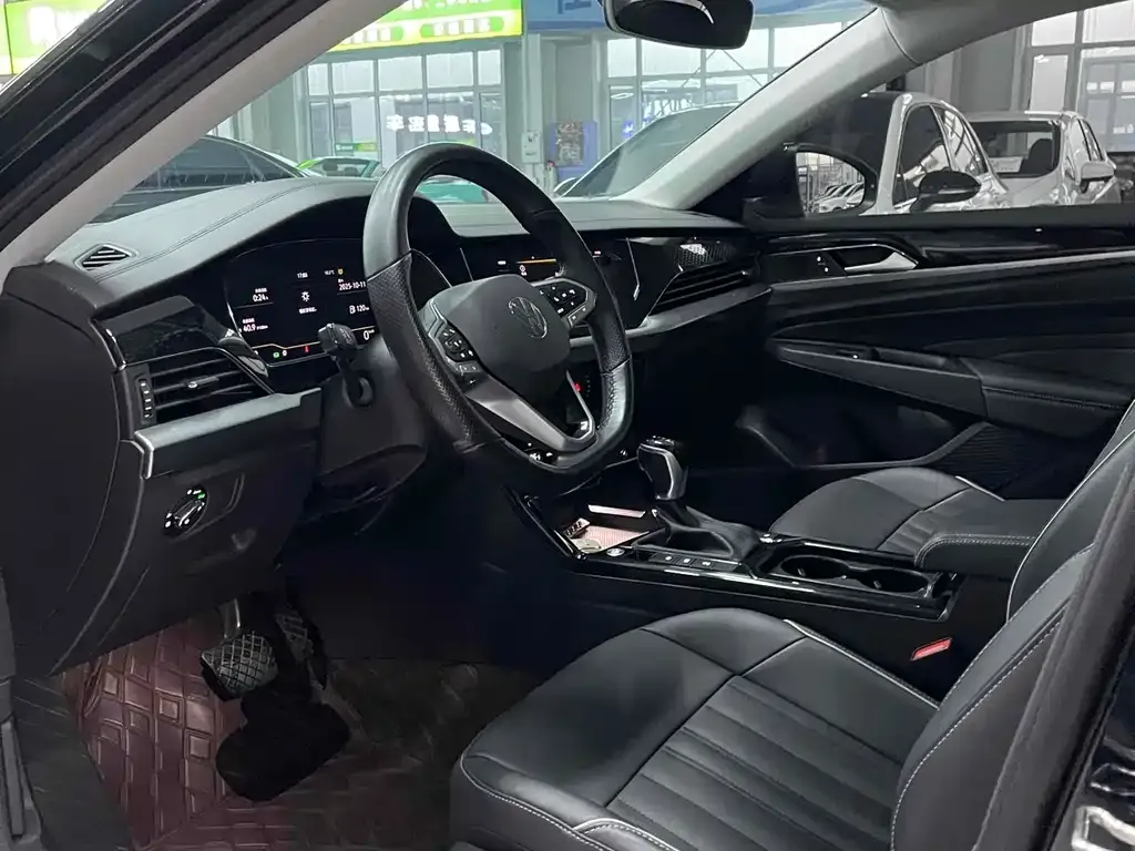 Volkswagen Passat — фото 7